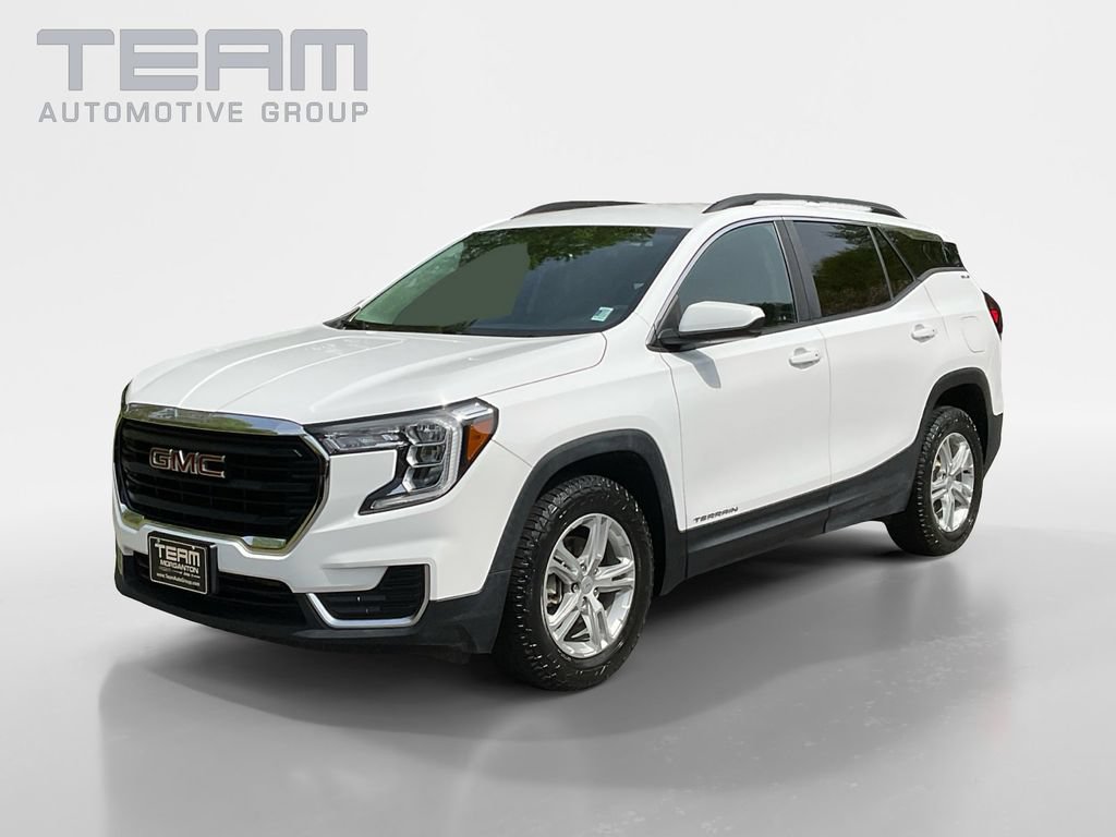 Used 2023 GMC Terrain SLE w/ Driver Convenience Package AWD/4WD image 3