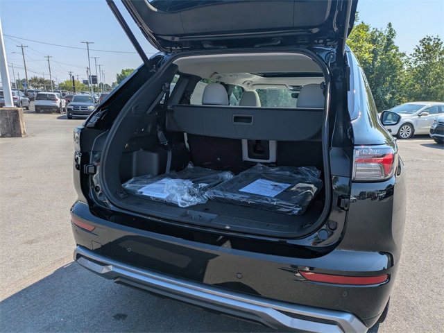 New 2025 Mitsubishi Outlander SEL image 28