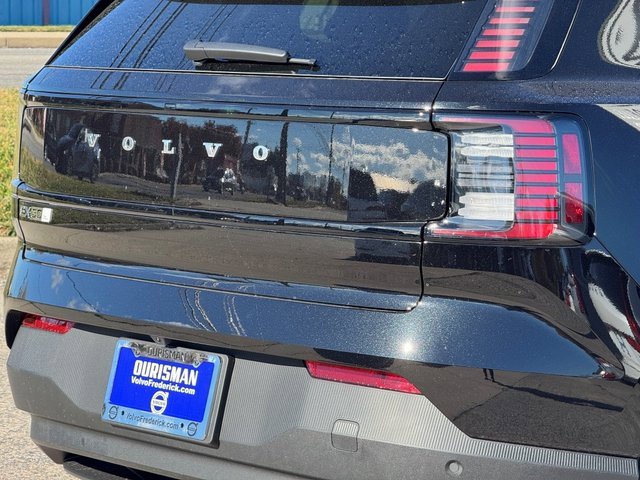 New 2026 Volvo EX30 Plus image 8