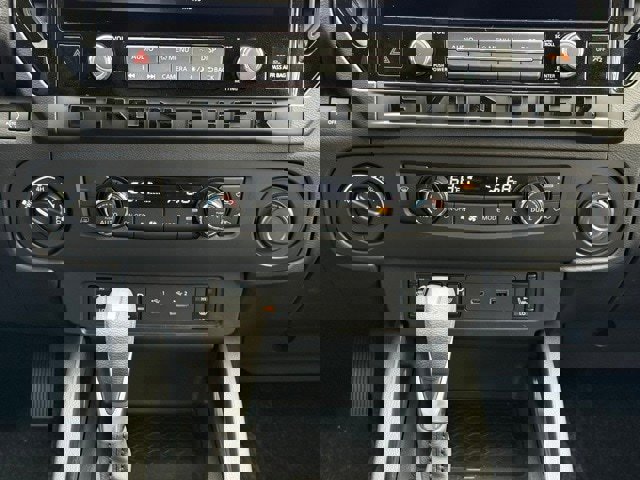 New 2026 Nissan Frontier SV w/ SV Convenience Package image 27
