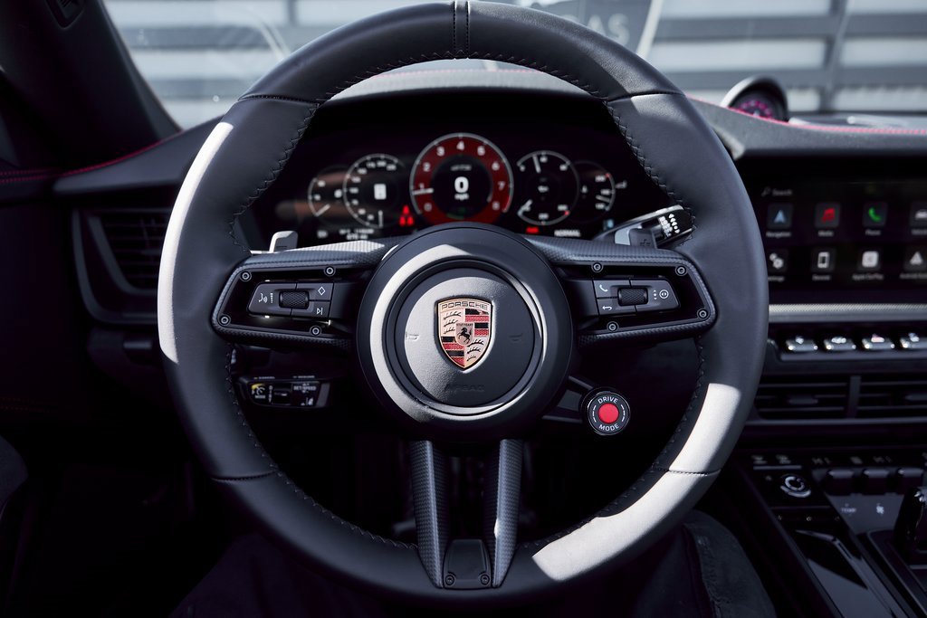 Used 2026 Porsche 911 Carrera GTS w/ Premium Package image 45