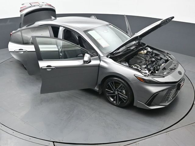 Used 2025 Toyota Camry LE image 53