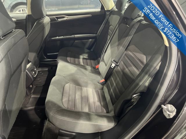Used 2020 Ford Fusion SE image 19