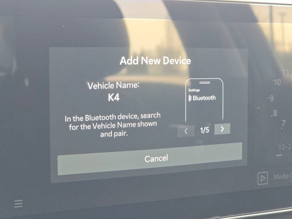 New 2025 Kia K4 LXS image 4