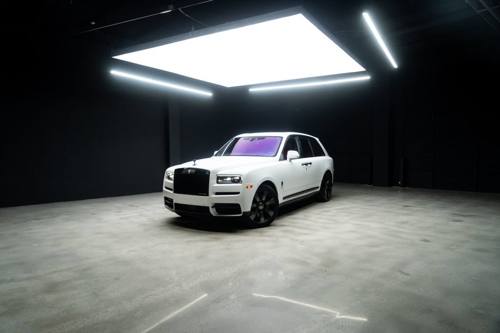 Used 2022 Rolls-Royce Cullinan AWD/4WD image 55