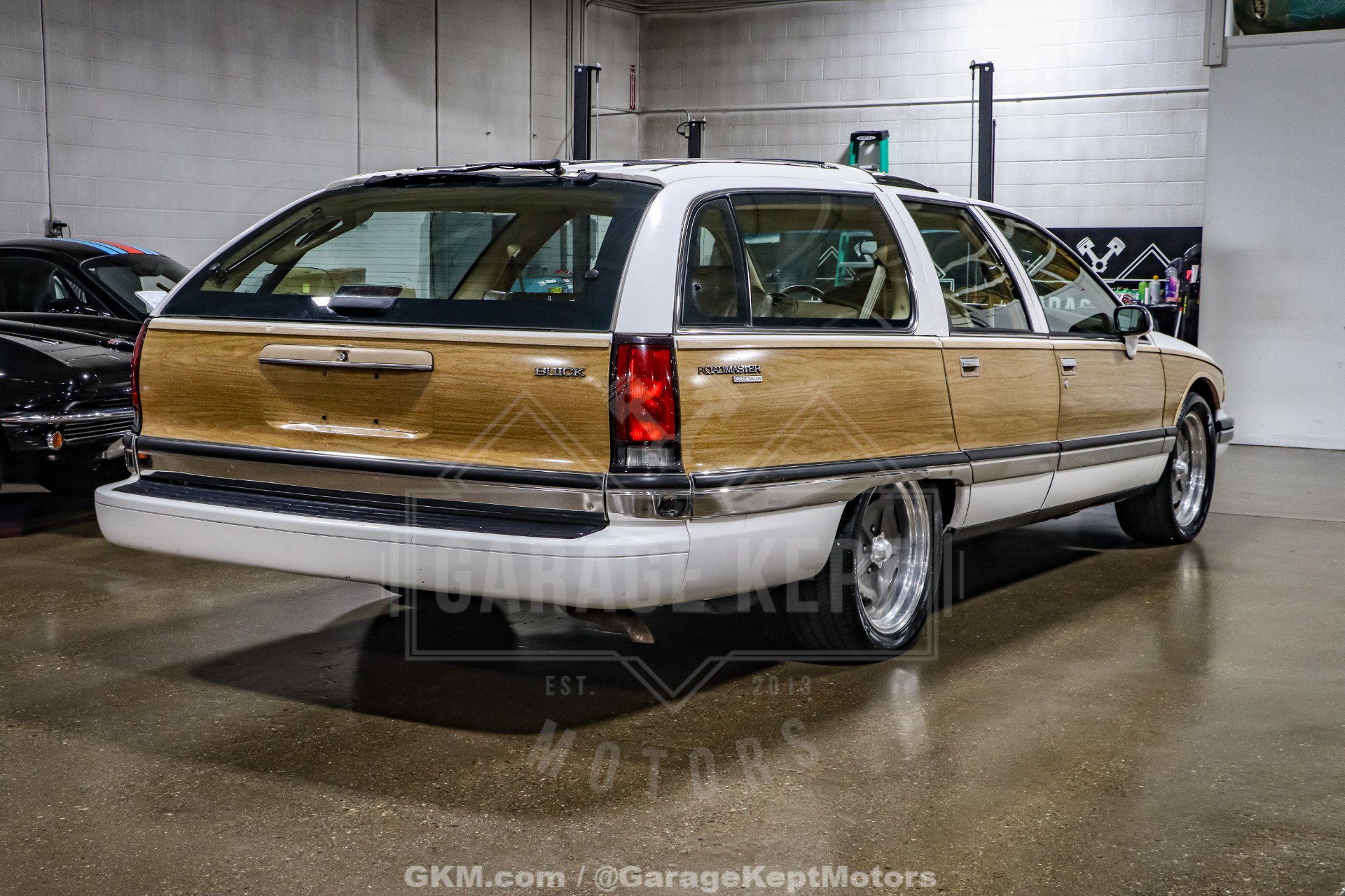 Used 1992 Buick Roadmaster Estate image 8