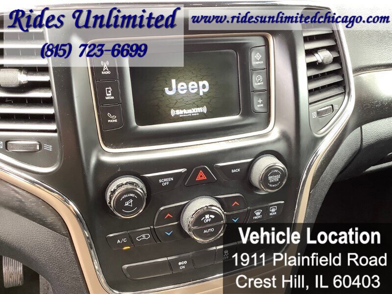 Used 2015 Jeep Grand Cherokee Laredo w/ Quick Order Package 23E AWD/4WD image 17