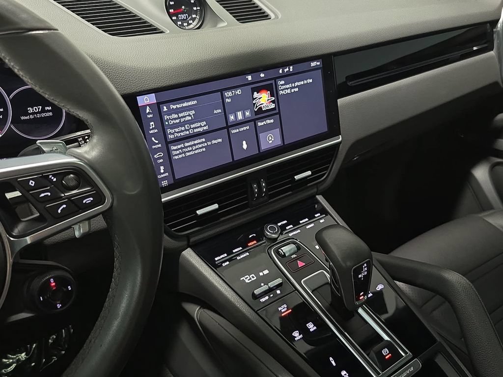 Certified 2020 Porsche Cayenne AWD/4WD image 15