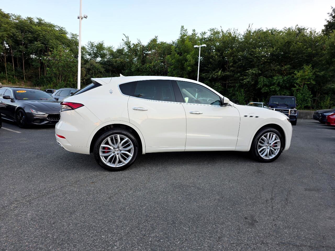 Used 2022 Maserati Levante GT image 22