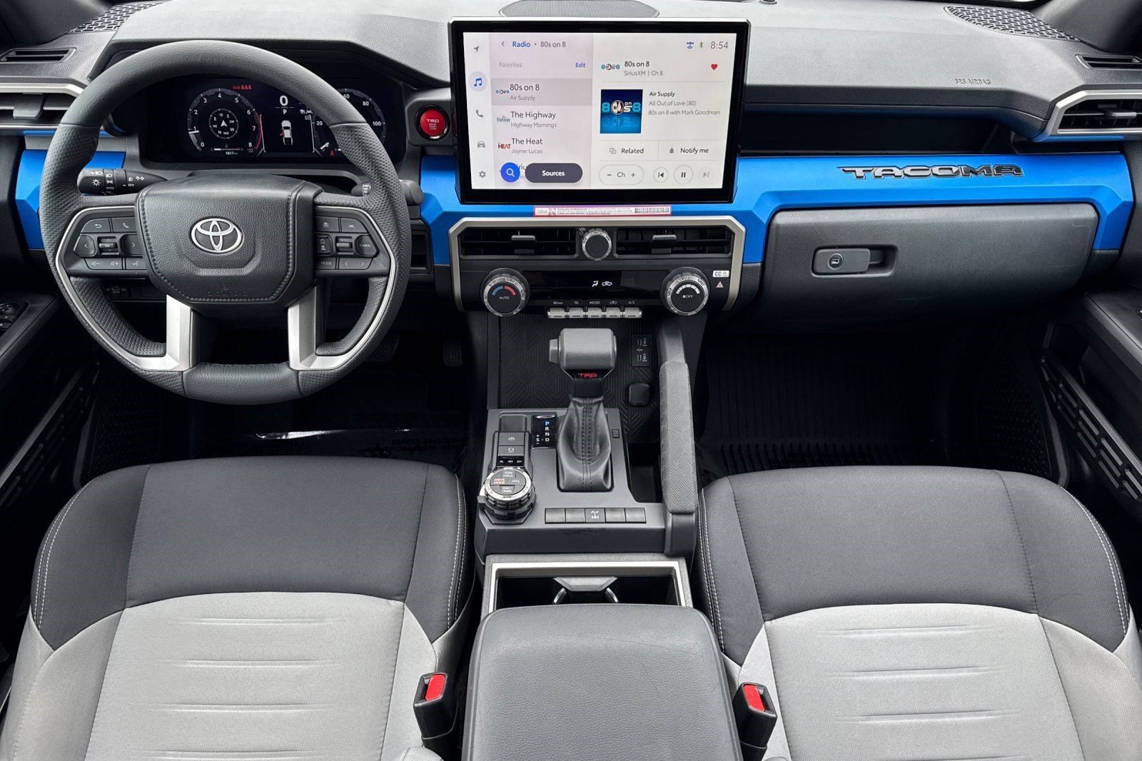 Used 2025 Toyota Tacoma TRD Off-Road image 17