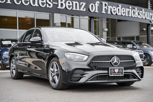 Used 2023 Mercedes-Benz E 350 4MATIC Sedan image 1