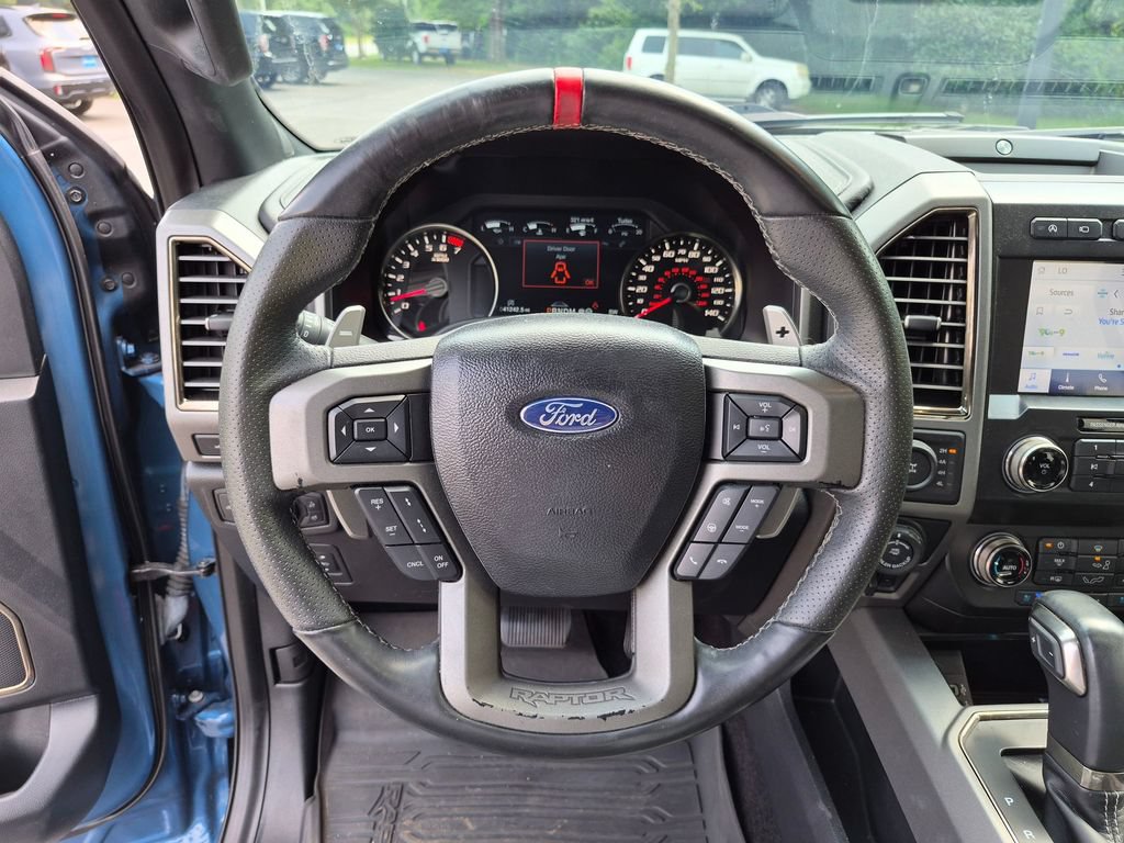 Used 2020 Ford F150 Raptor w/ Equipment Group 802A Luxury AWD/4WD image 33
