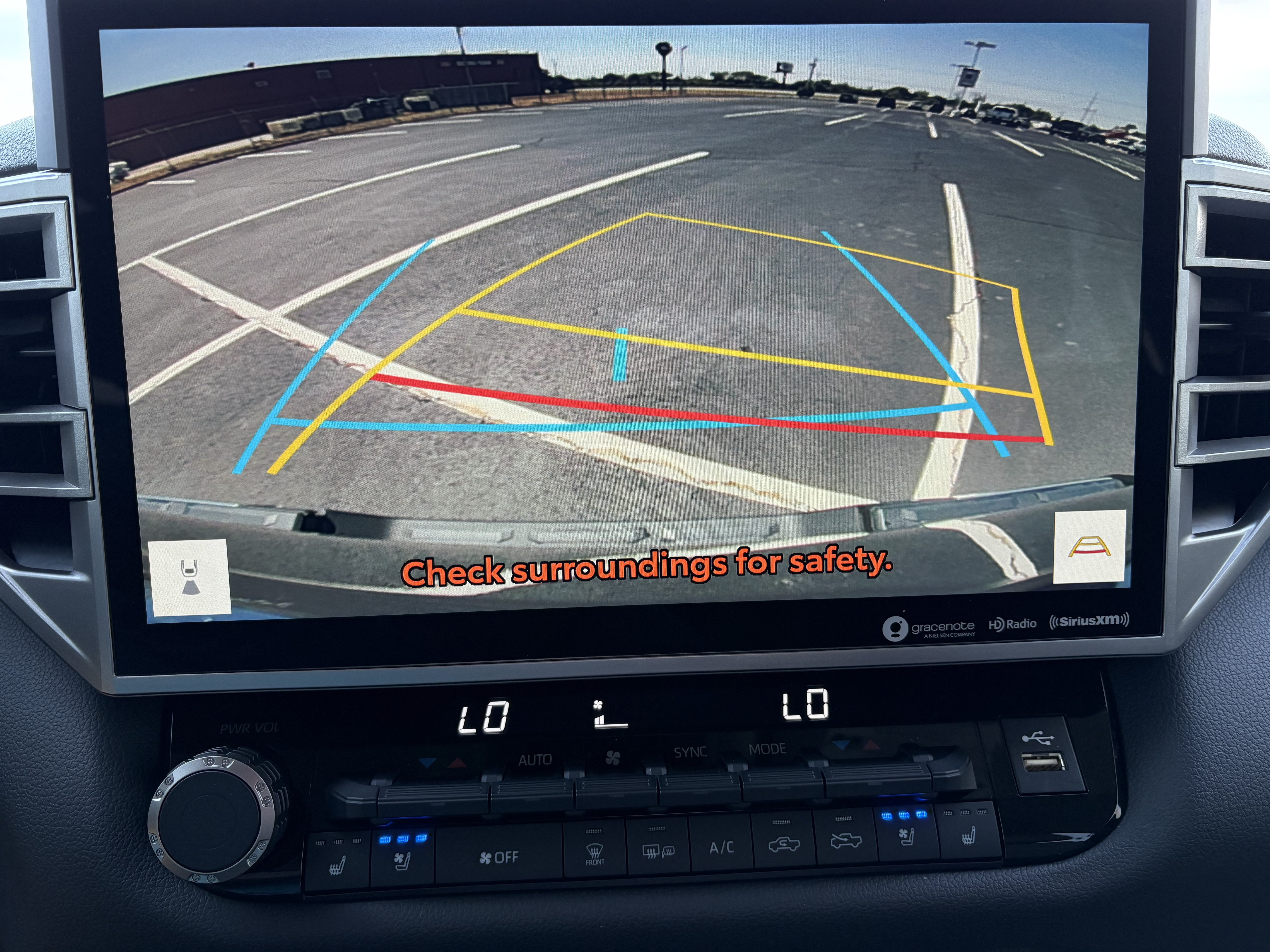 Used 2024 Toyota Tundra Limited w/ Power Package AWD/4WD image 10
