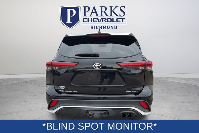 Used 2022 Toyota Highlander XSE AWD/4WD image 7