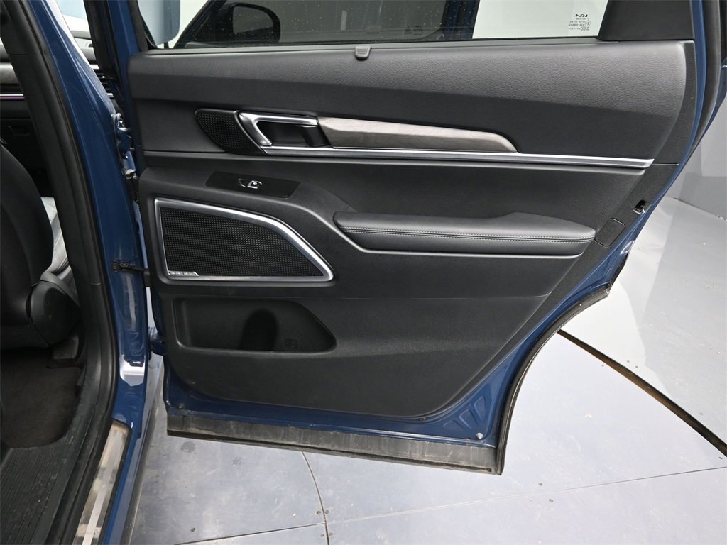 Certified 2023 Kia Telluride SX X-Line image 21