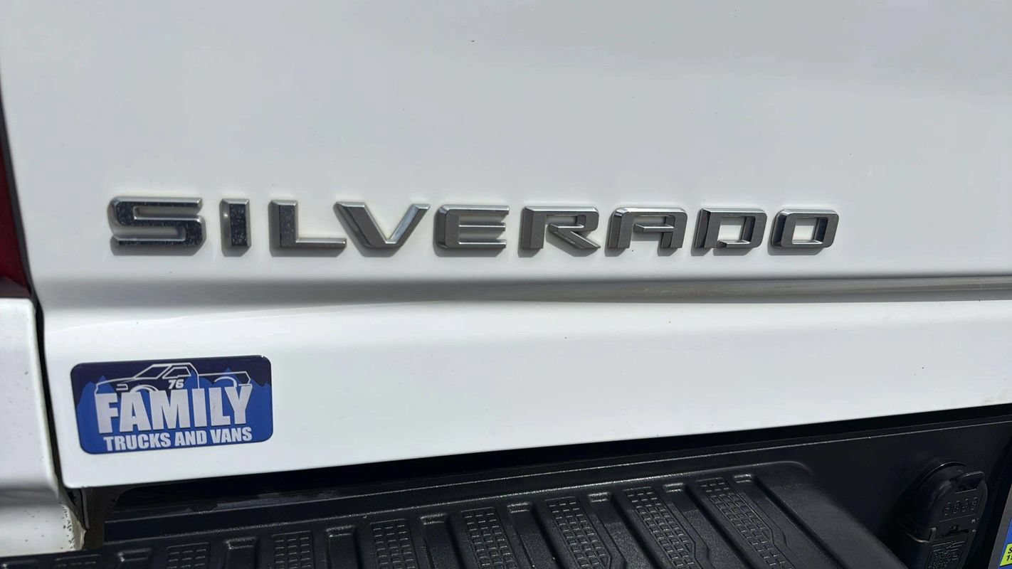 Used 2024 Chevrolet Silverado 2500 LT w/ Convenience Package AWD/4WD image 19
