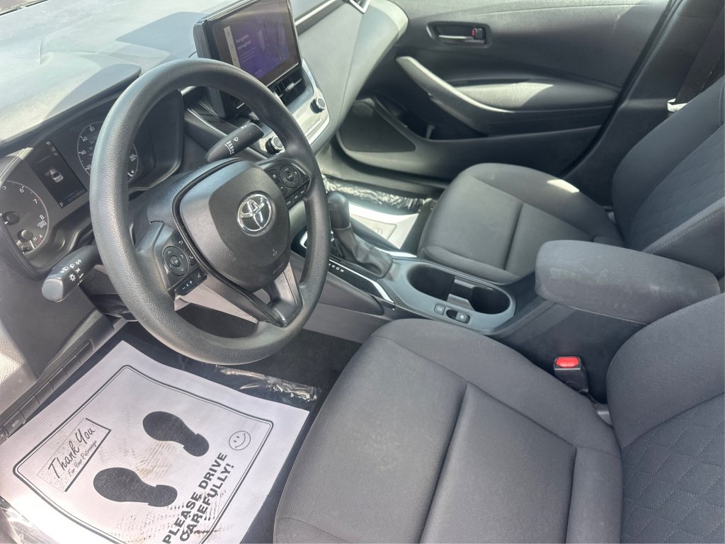 Used 2024 Toyota Corolla LE FWD image 11