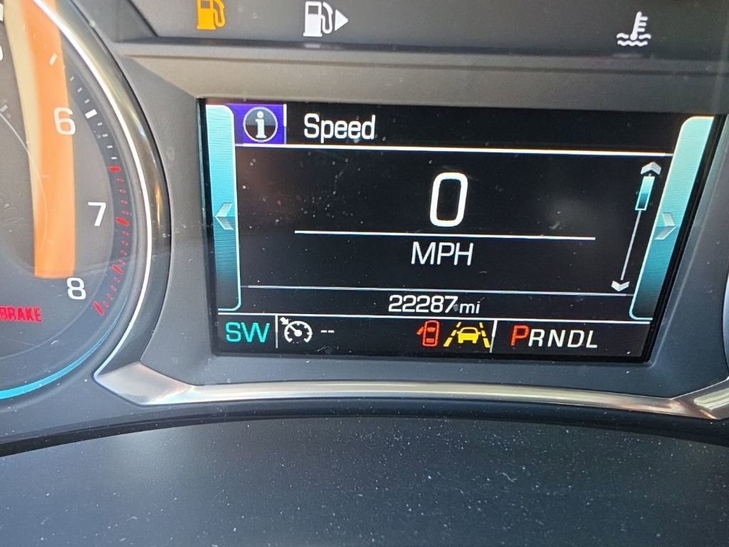 Used 2018 Chevrolet Malibu LT w/ Leather Package image 4