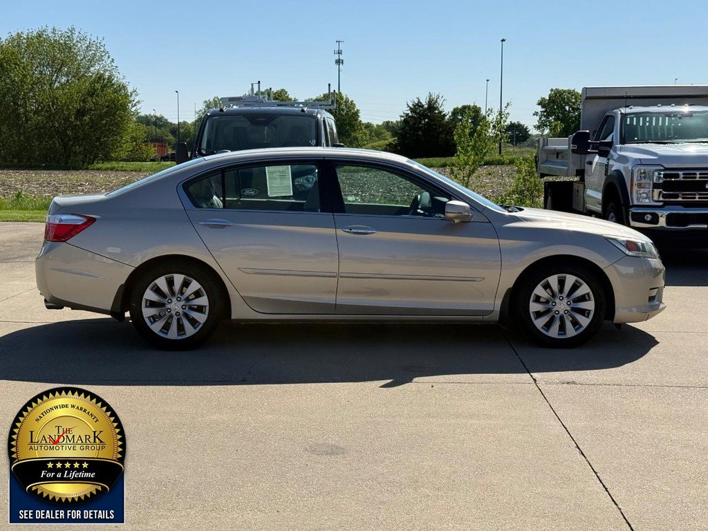 Used 2015 Honda Accord EX-L image 4