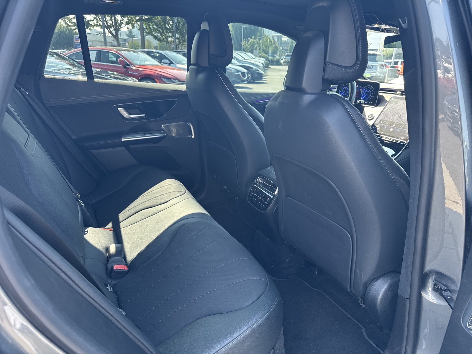 Certified 2023 Mercedes-Benz EQE 500 4MATIC SUV image 10