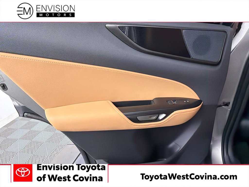 Used 2026 Lexus NX 350 AWD w/ Accessory Package (Z1) image 37