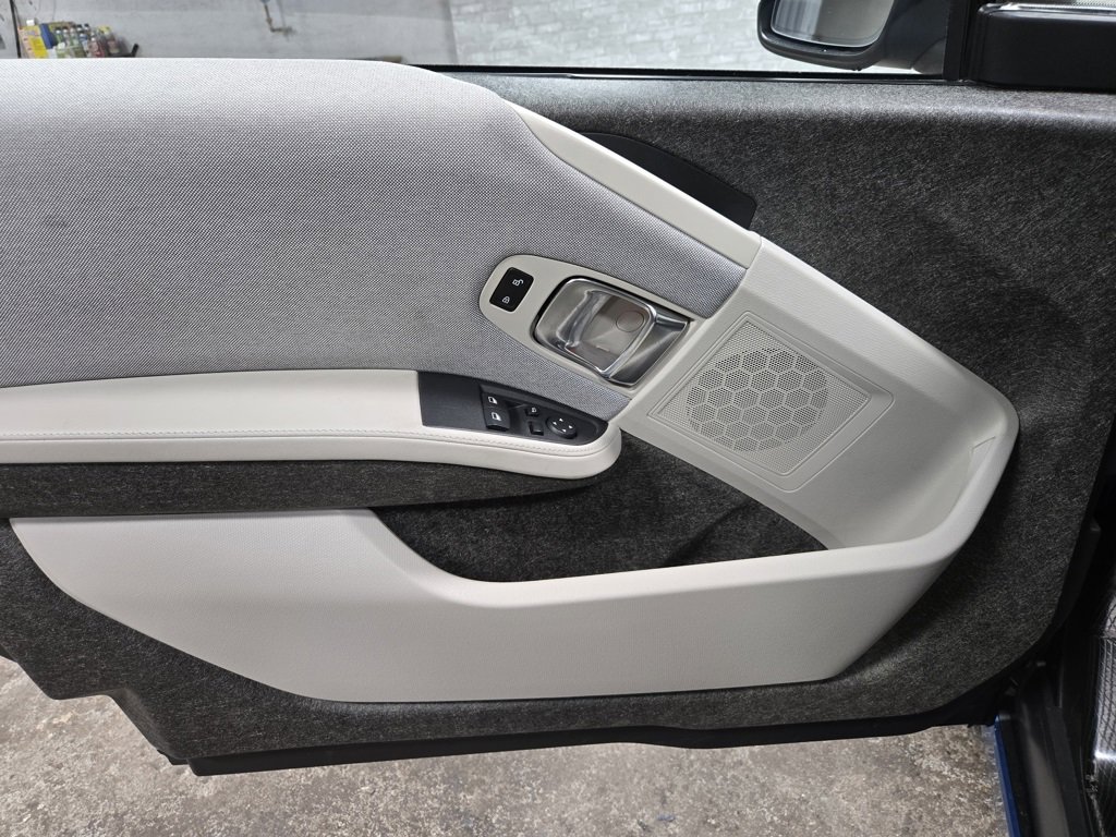 Used 2018 BMW i3 w/ Range Extender image 7