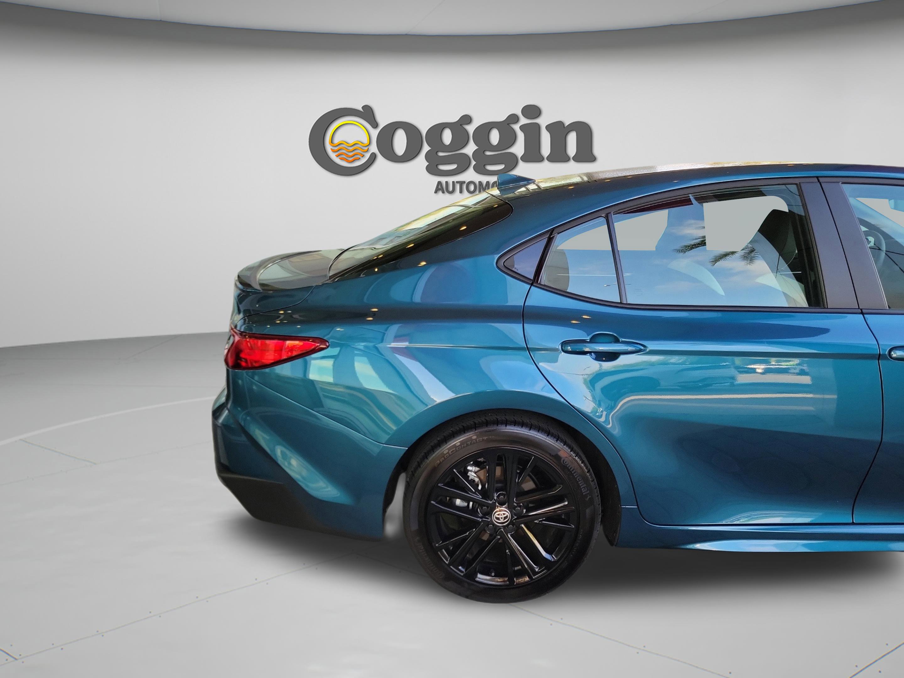 Certified 2026 Toyota Camry SE w/ Multimedia Upgrade Package FWD image 28