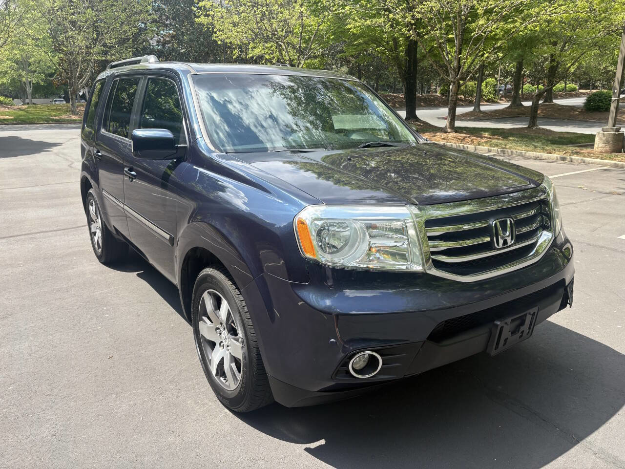 Used 2012 Honda Pilot Touring image 1