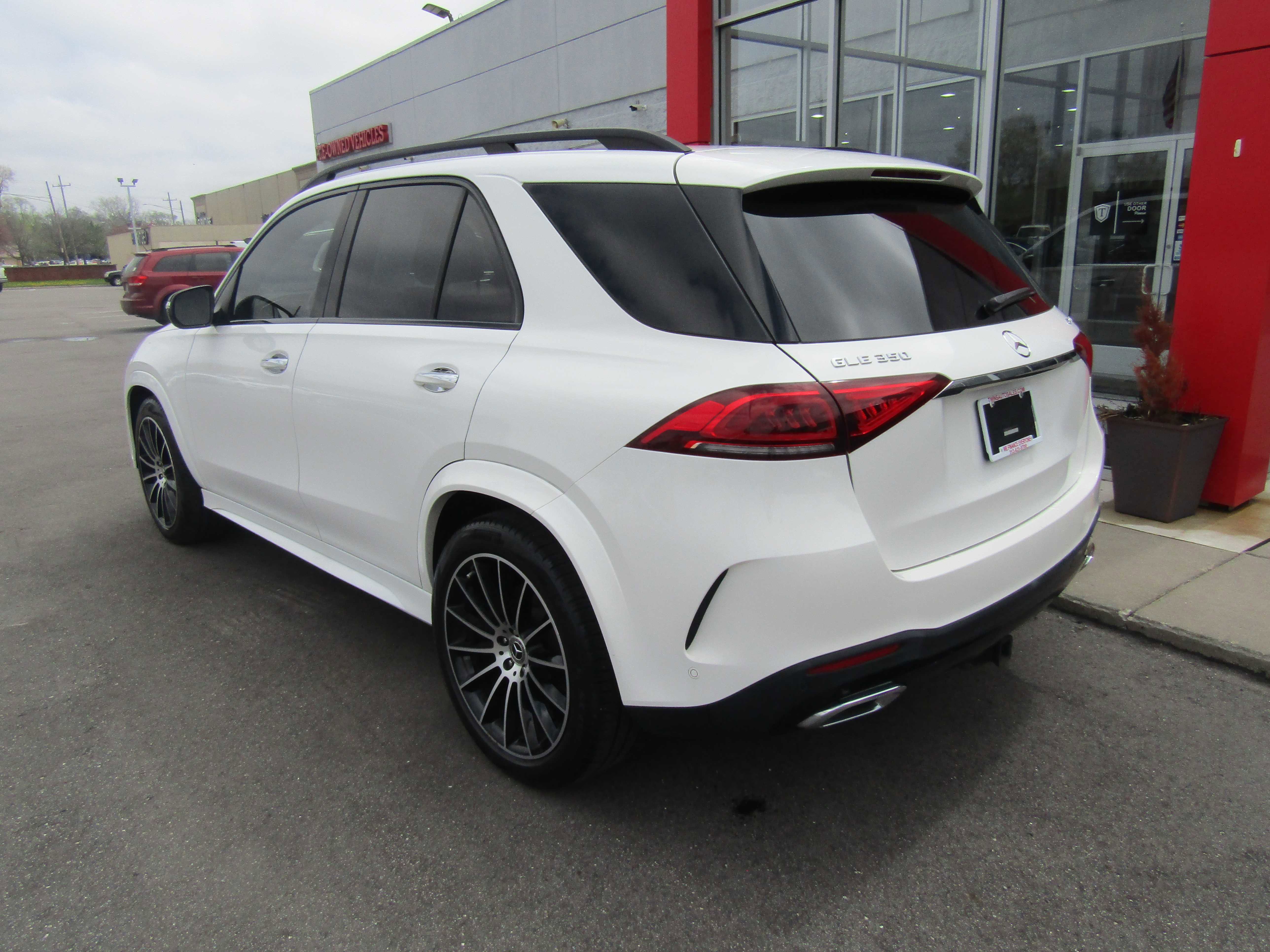 Used 2020 Mercedes-Benz GLE 350 4MATIC image 7
