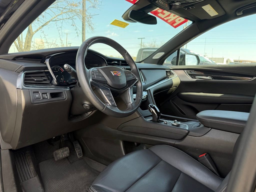 Used 2023 Cadillac XT5 Premium Luxury image 10