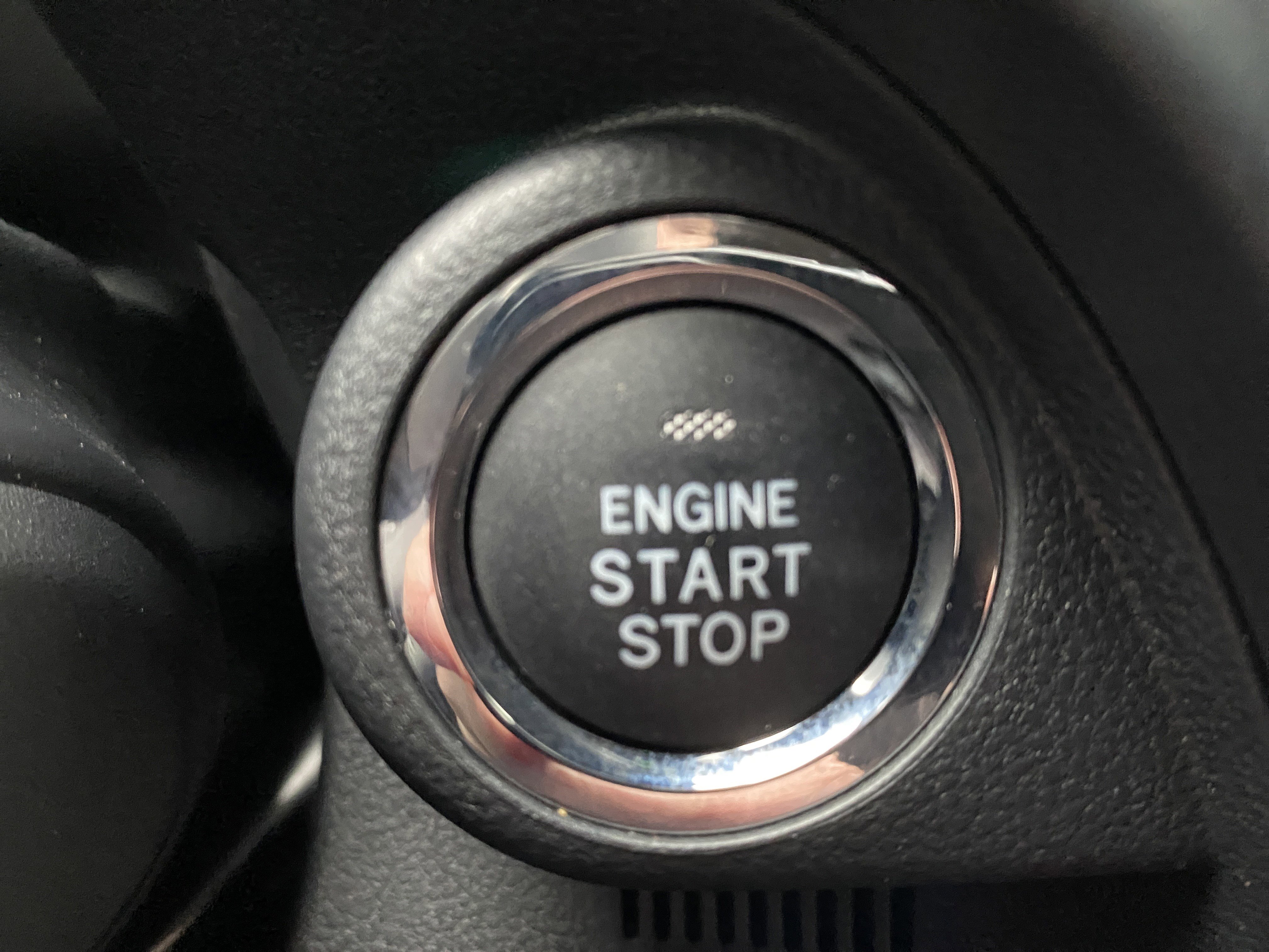 Used 2025 Subaru Forester Premium image 33