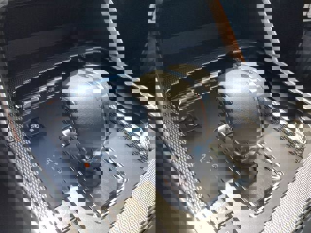 New 2025 MAZDA CX-70 Plug-In Hybrid w/ Premium Plus image 33