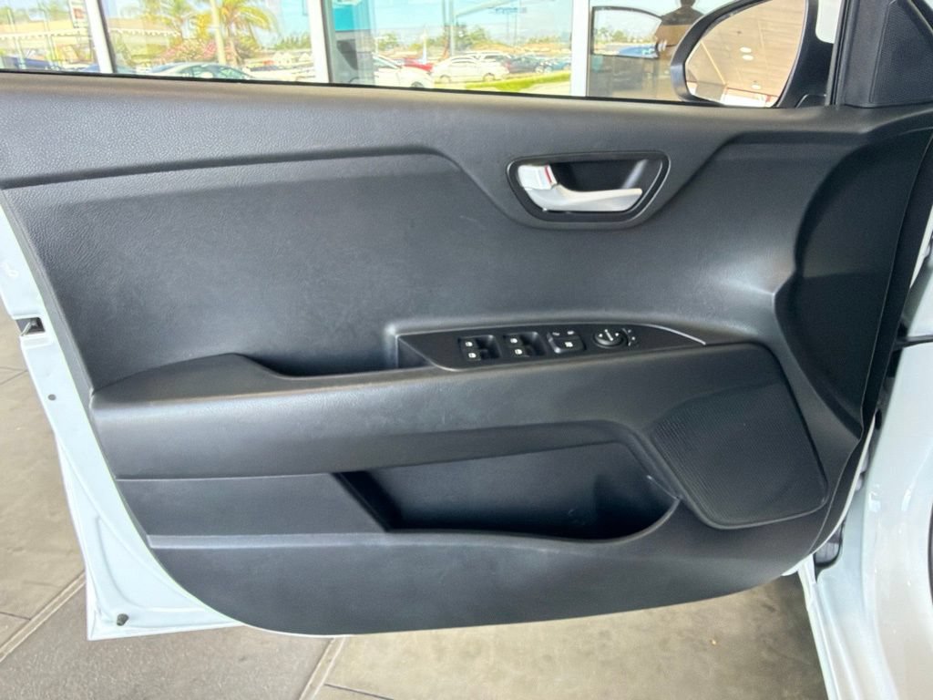 Used 2023 Kia Rio LX FWD image 17