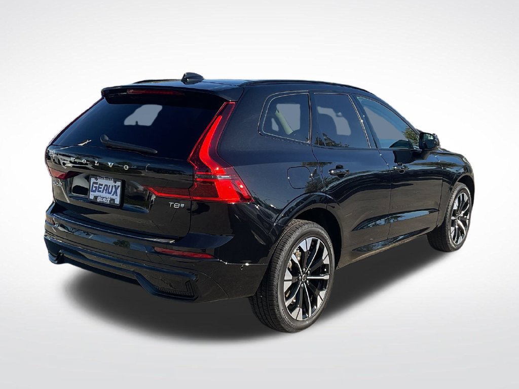 New 2027 Volvo XC60 T8 Plus AWD/4WD image 7