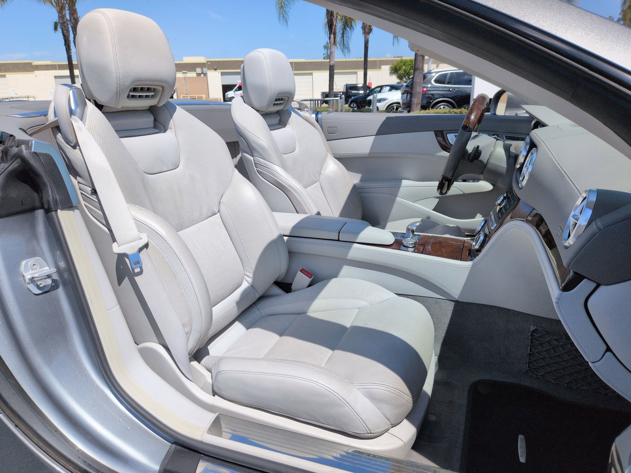 Used 2015 Mercedes-Benz SL 400 image 31