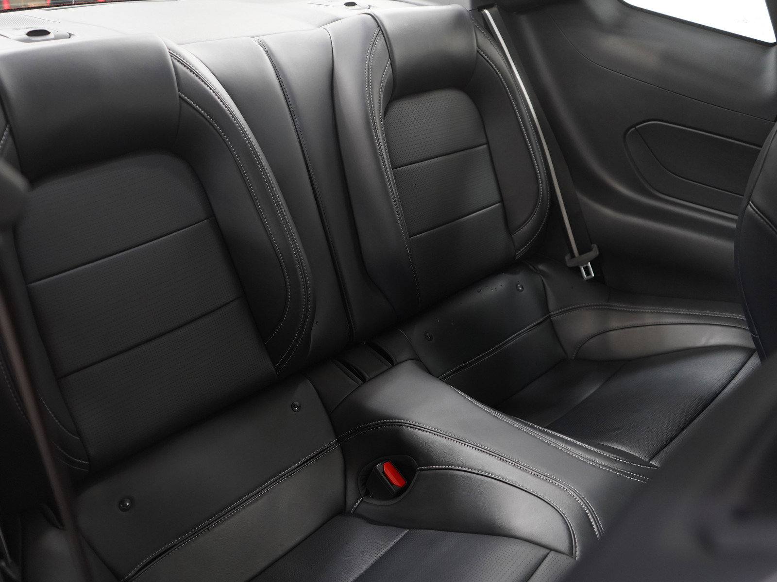 Used 2024 Ford Mustang GT Premium w/ GT Performance Package RWD image 12