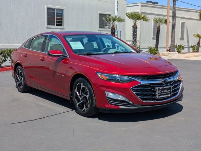 Used 2022 Chevrolet Malibu LT w/ Leather Package FWD image 3