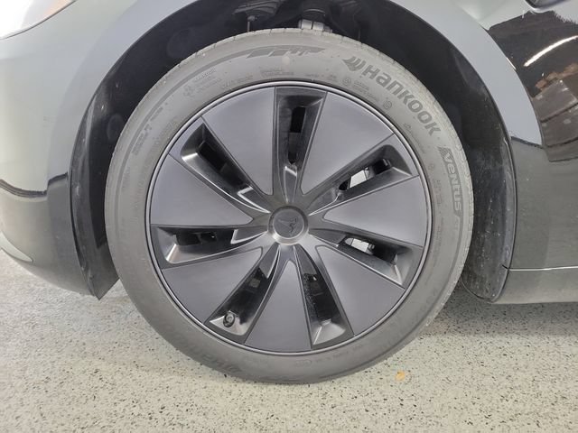 Used 2024 Tesla Model 3 Long Range RWD image 11