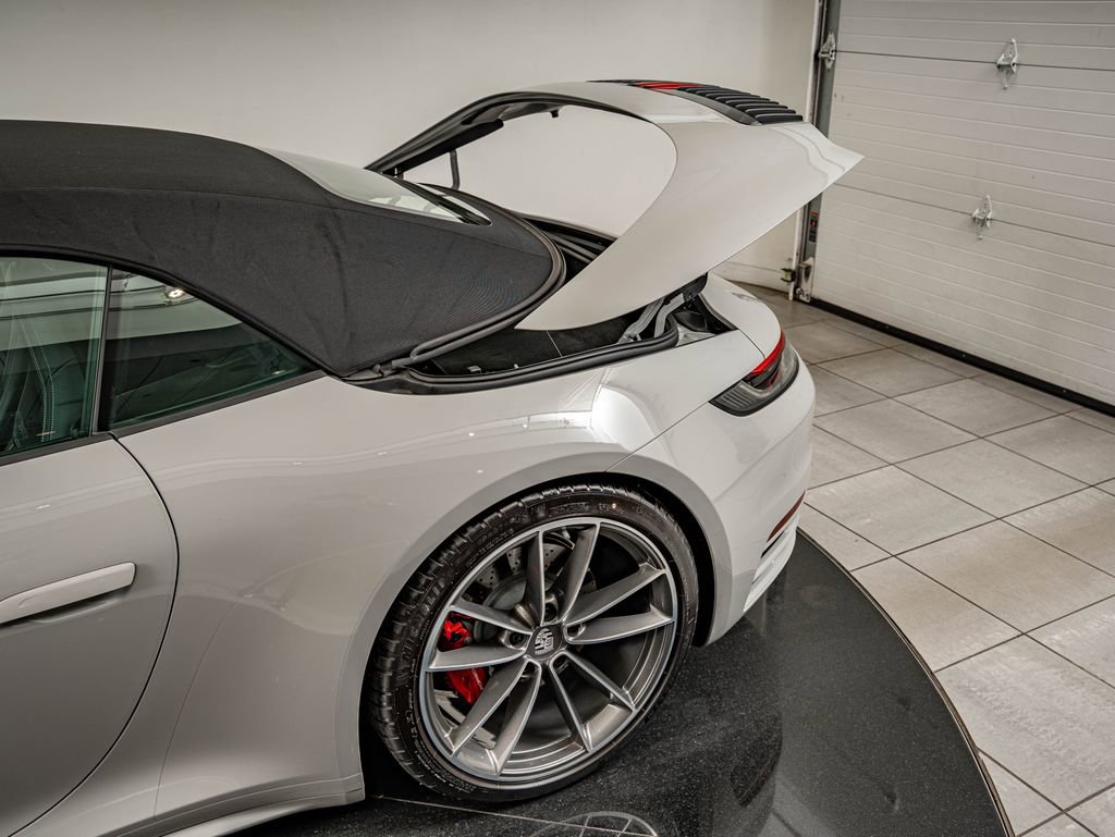 Used 2024 Porsche 911 Carrera S RWD image 63