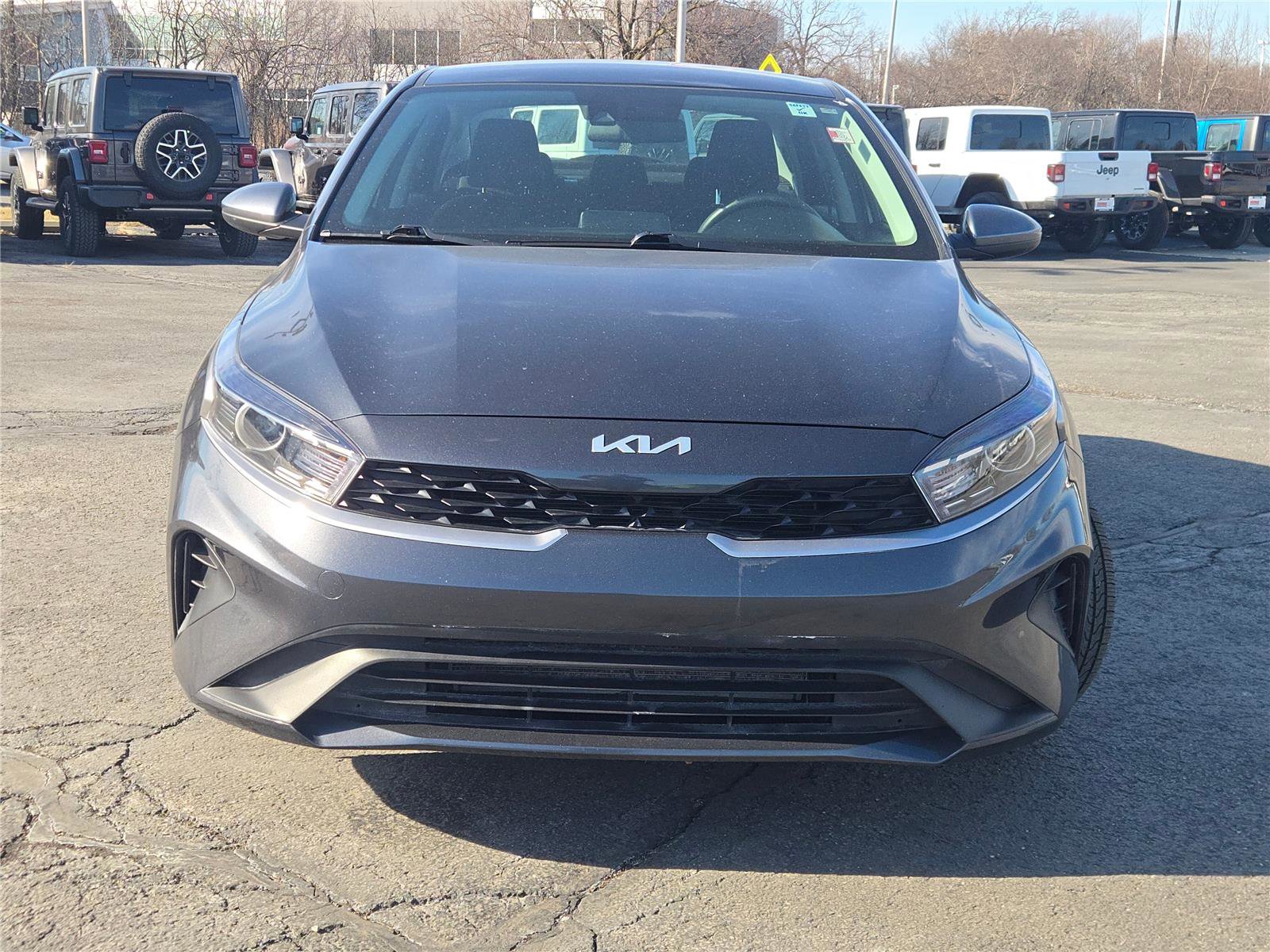 Used 2024 Kia Forte LXS image 4