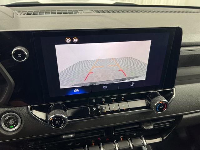 Used 2023 Chevrolet Colorado W/T image 16