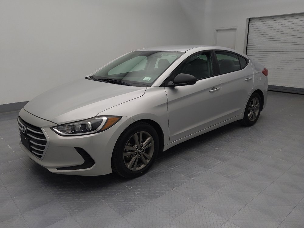 Used 2018 Hyundai Elantra SEL w/ Cargo Package image 2
