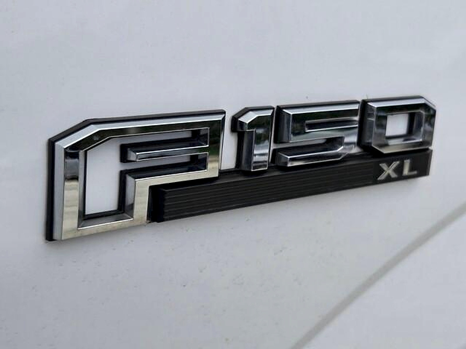 Used 2019 Ford F150 XL w/ XL Power Equipment Group RWD image 9