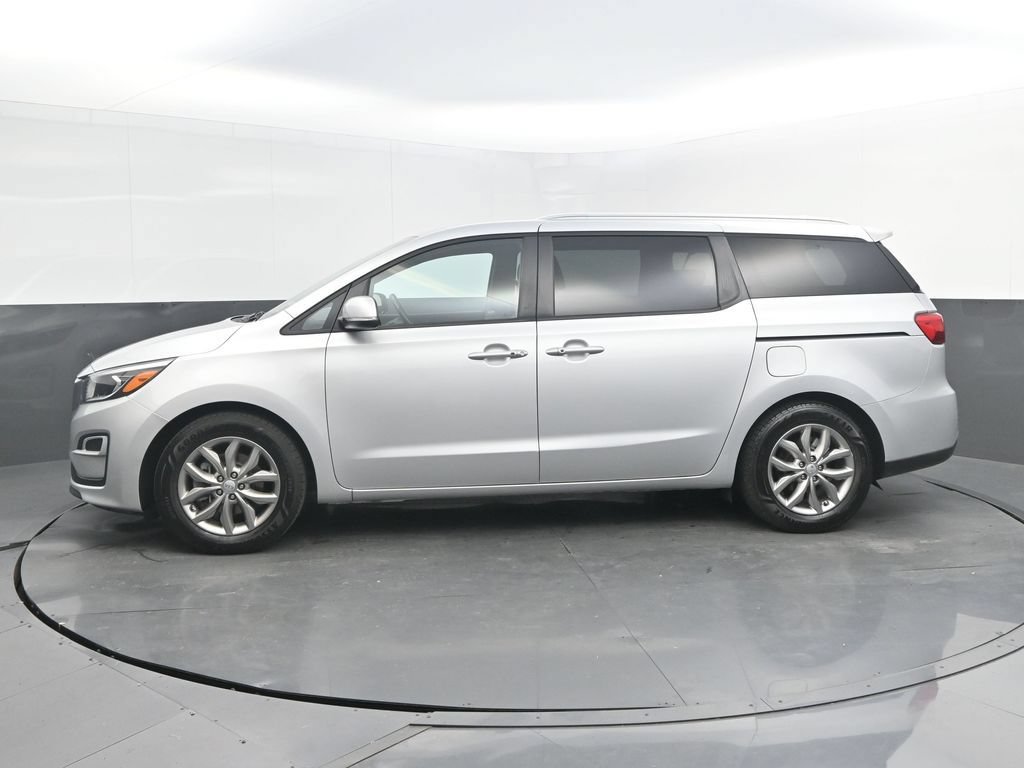 Used 2021 Kia Sedona EX FWD image 2