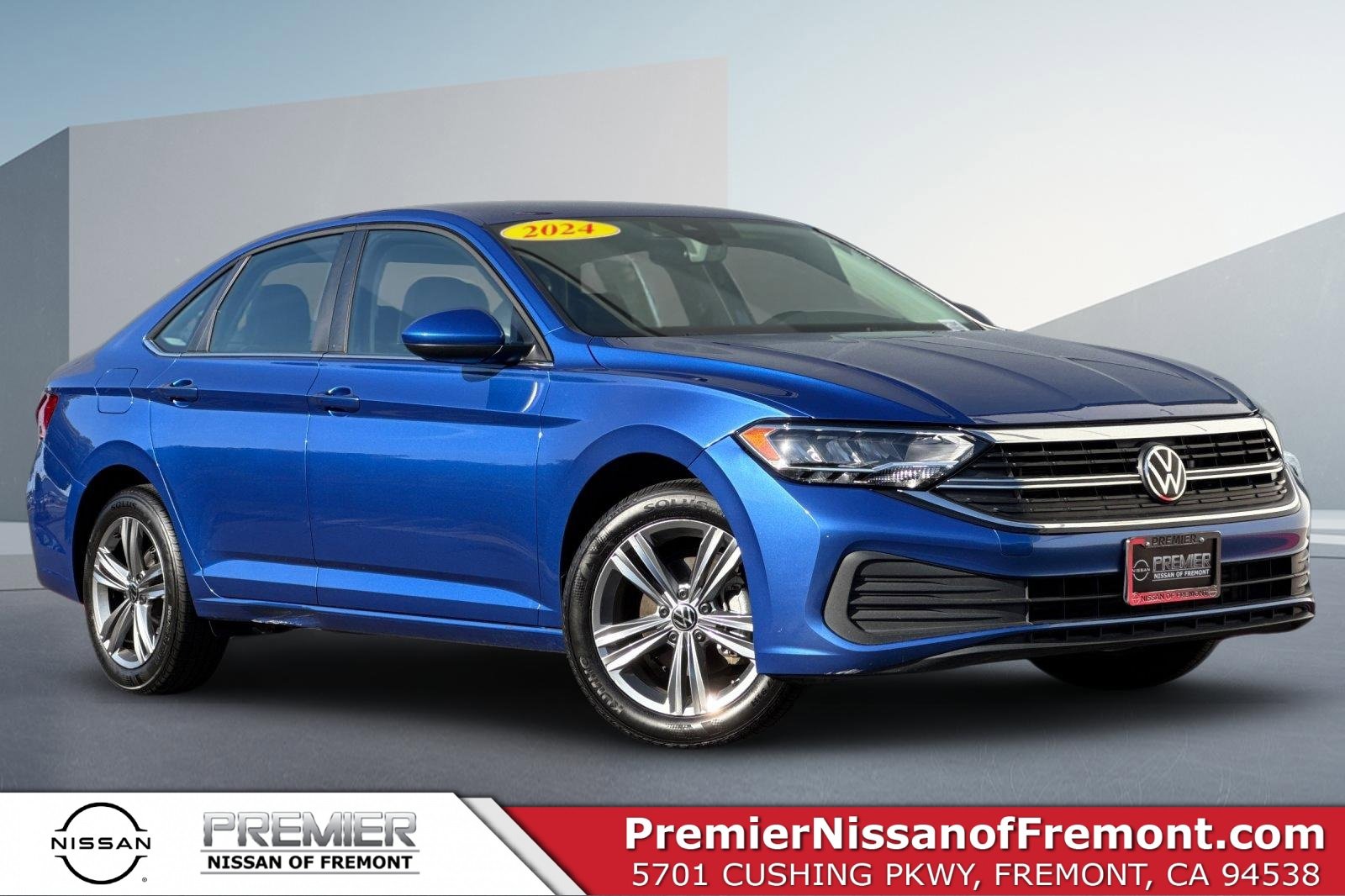 Used 2024 Volkswagen Jetta SE image 1