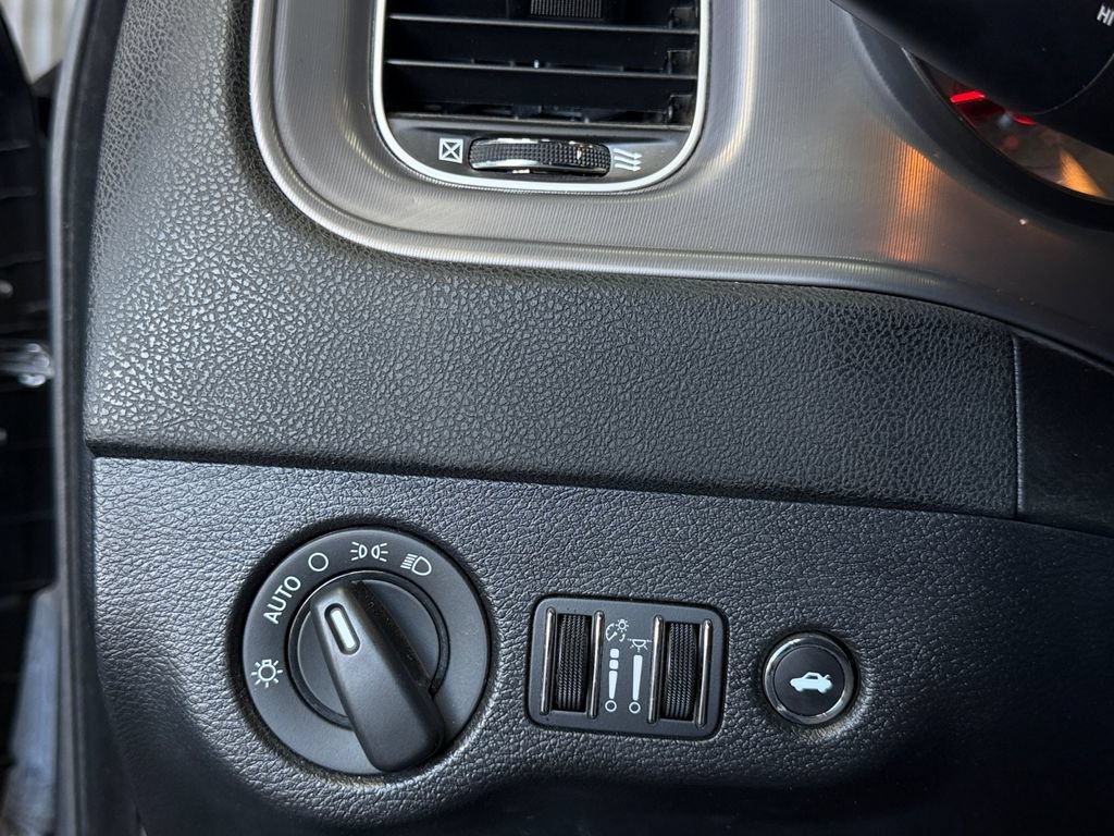 Used 2023 Dodge Charger SXT w/ Cold Weather Package RWD image 17
