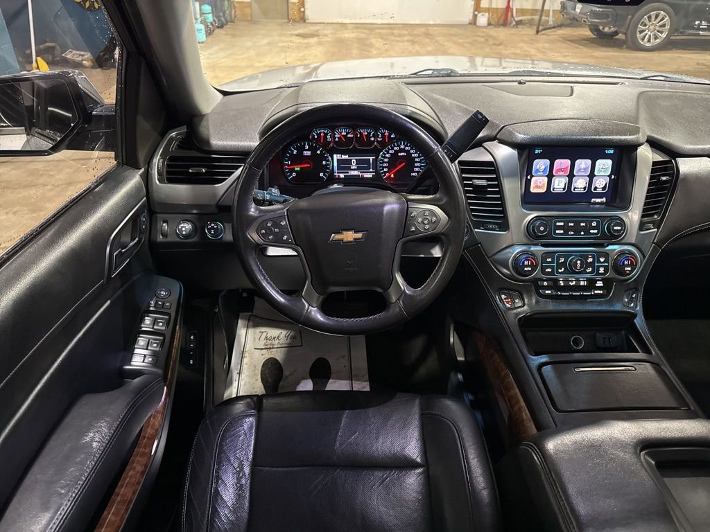 Used 2015 Chevrolet Suburban LTZ image 30
