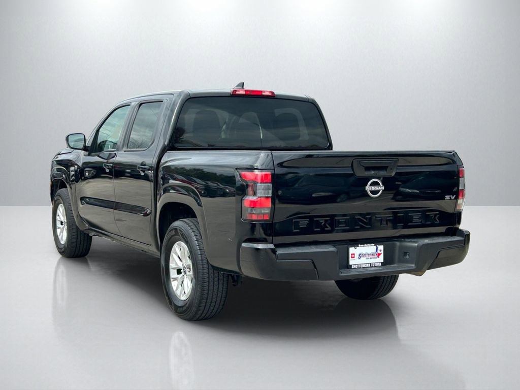 Used 2024 Nissan Frontier SV image 7
