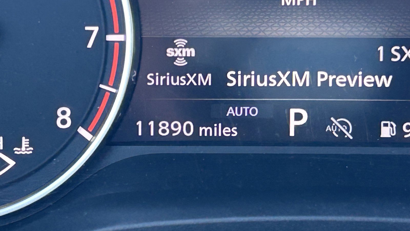 Used 2025 Nissan Rogue SV image 25