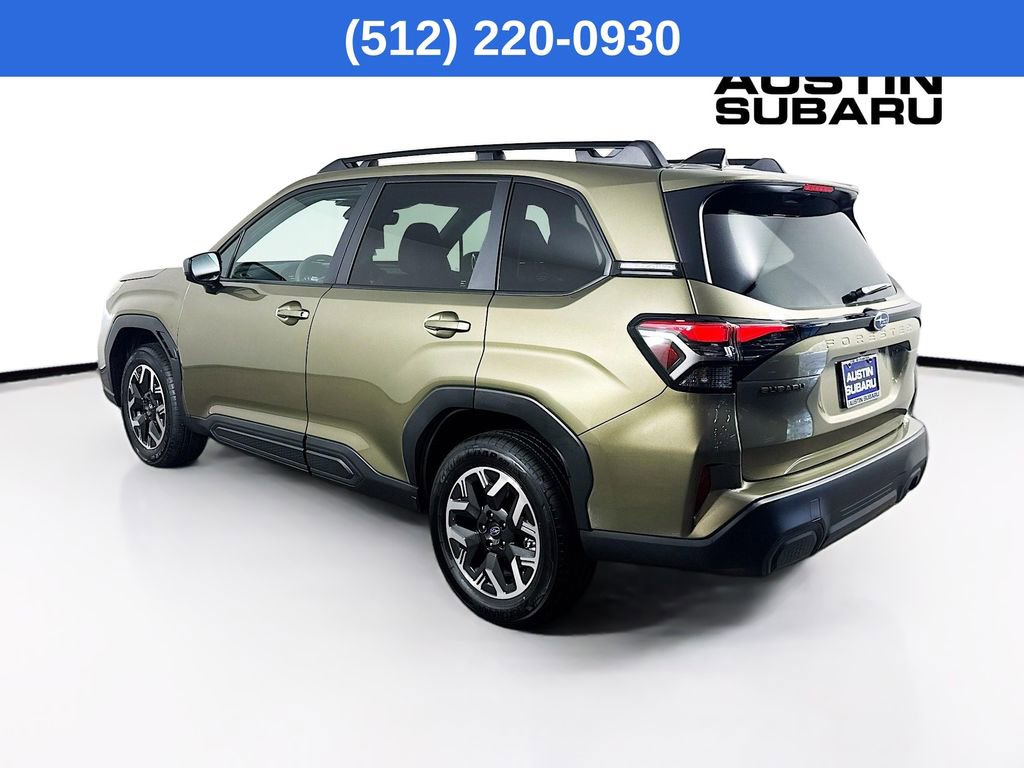 Used 2026 Subaru Forester Premium AWD/4WD image 6